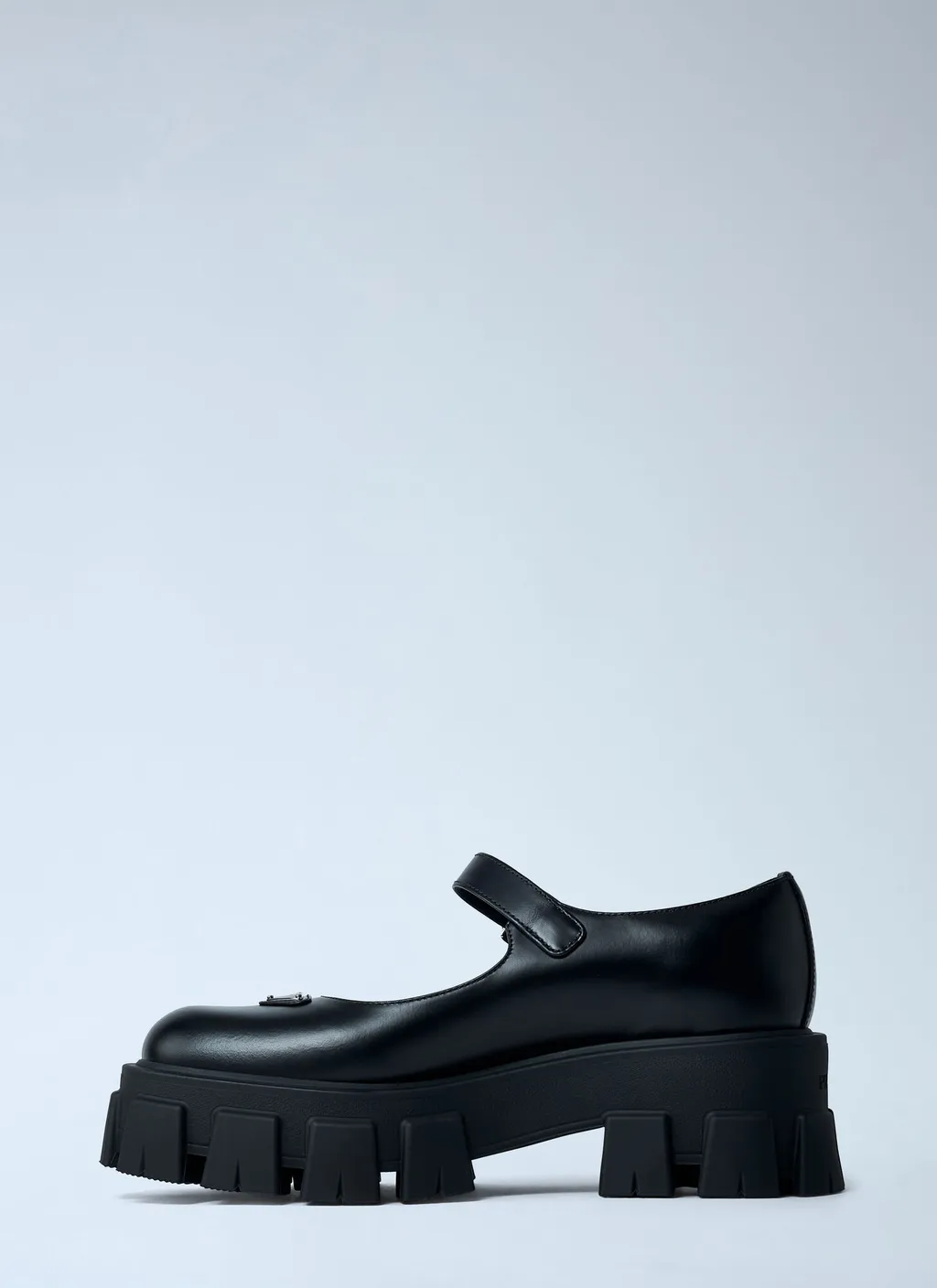 Leather Logo Plaque Platform Flats
