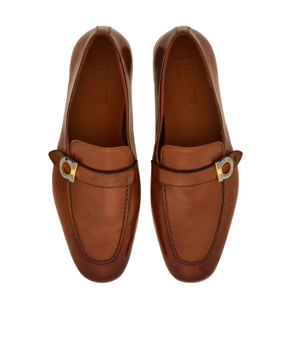 Tramezza Loafer With Gancini Ornament