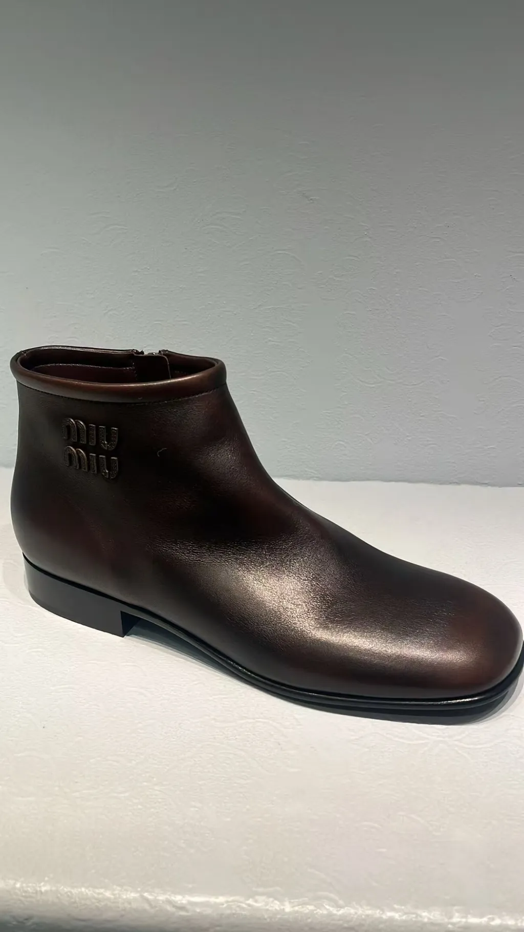Fumé Leather Booties
