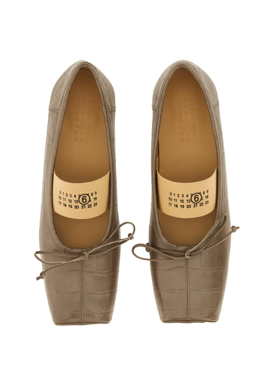 Mm6 Maison Margiela Embossed Square-Toe Flats