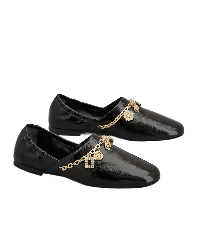 Slippers In Patent Leather
