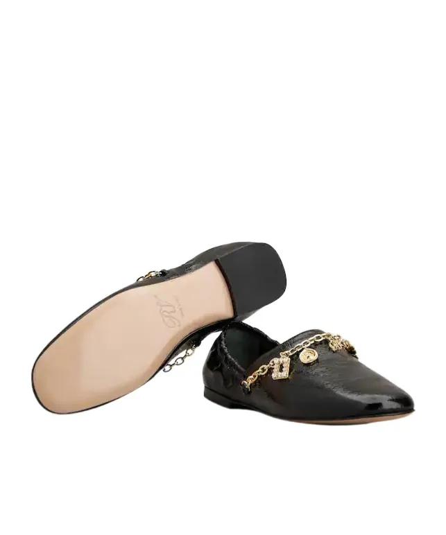 Slippers In Patent Leather