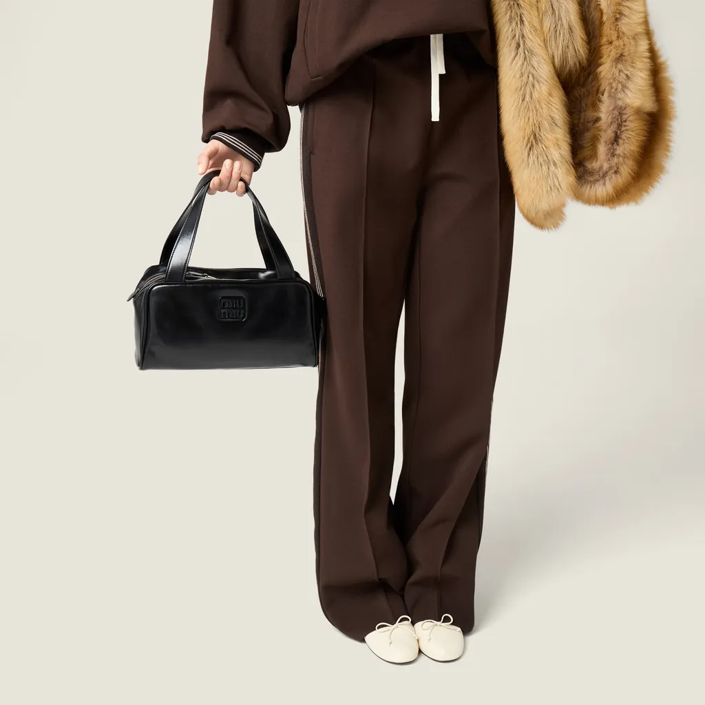 Miu Miu Logo-Detailed Zipped Top Handle Bag