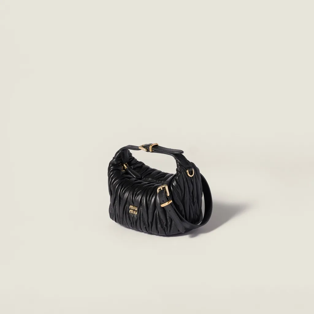 Pochette En Cuir Nappa Matelassé