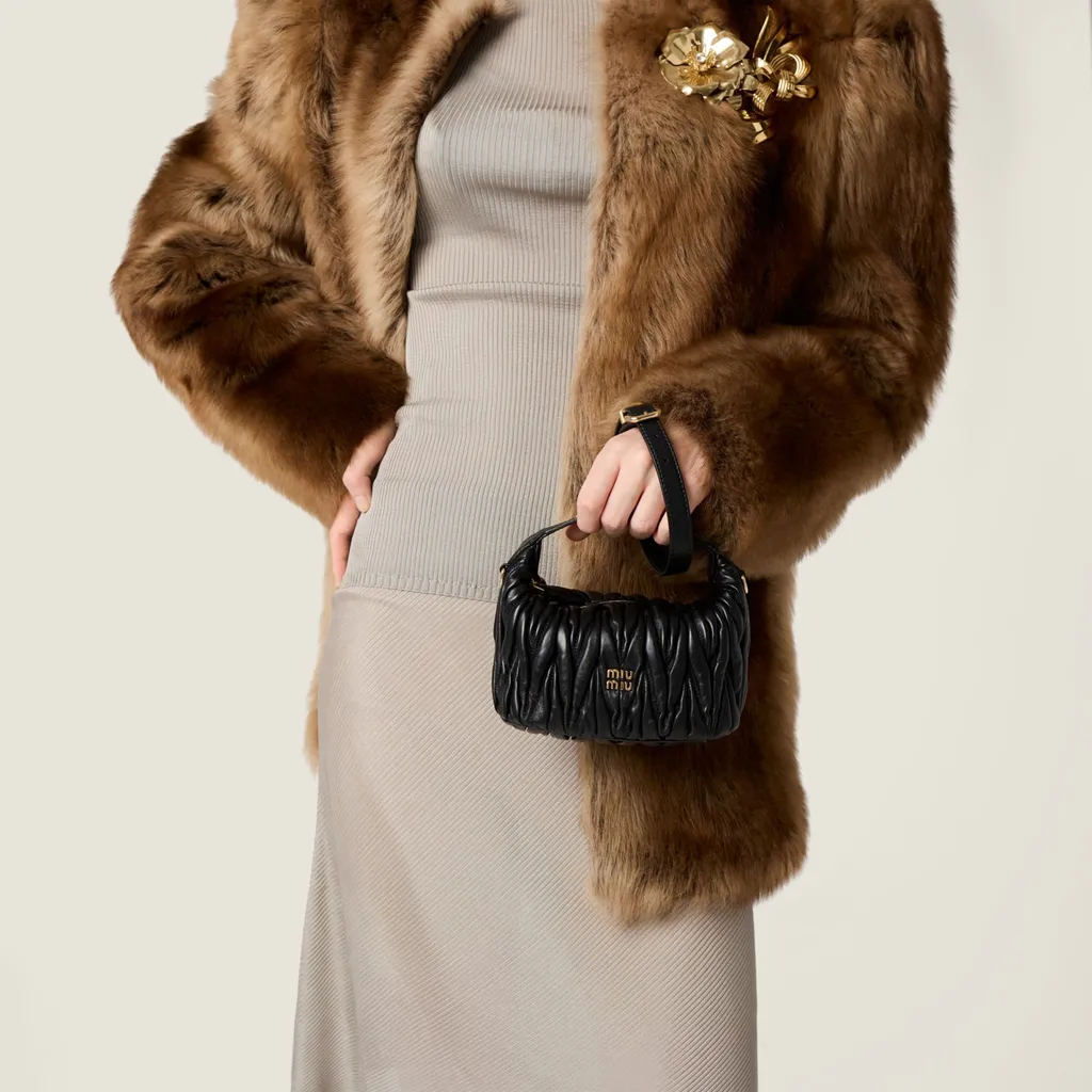 Pochette En Cuir Nappa Matelassé