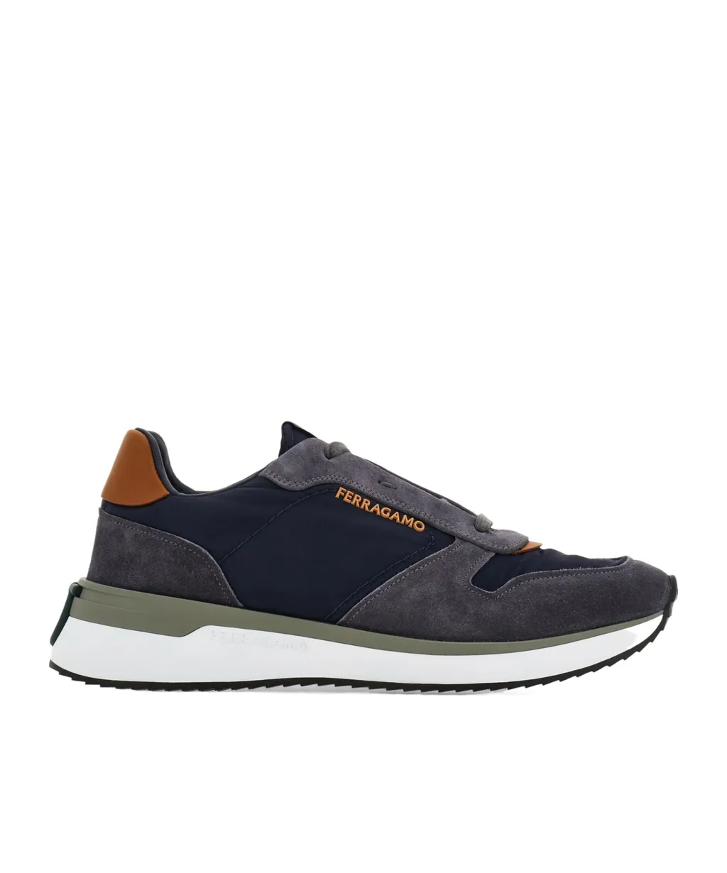 Low Cut Sneaker