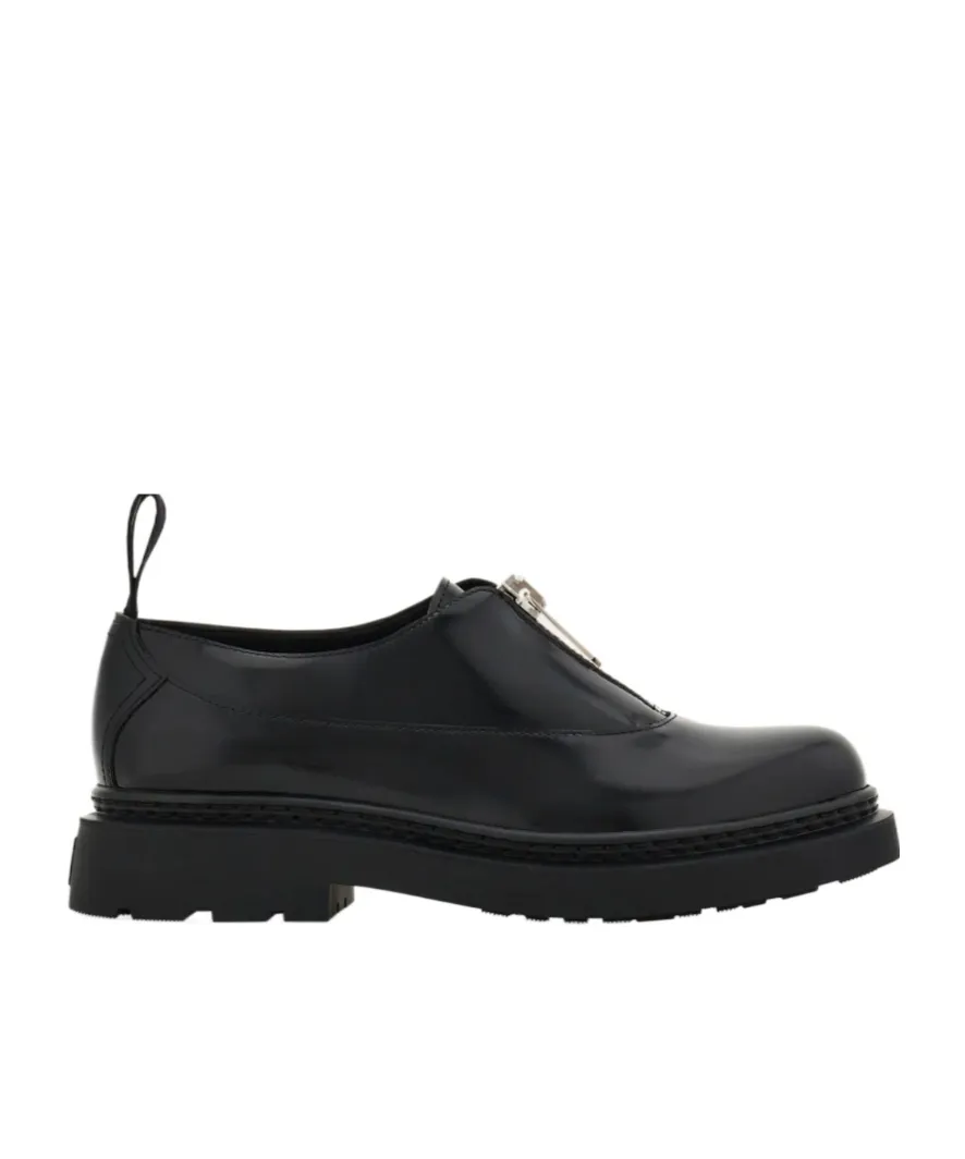Shoe With Zipper