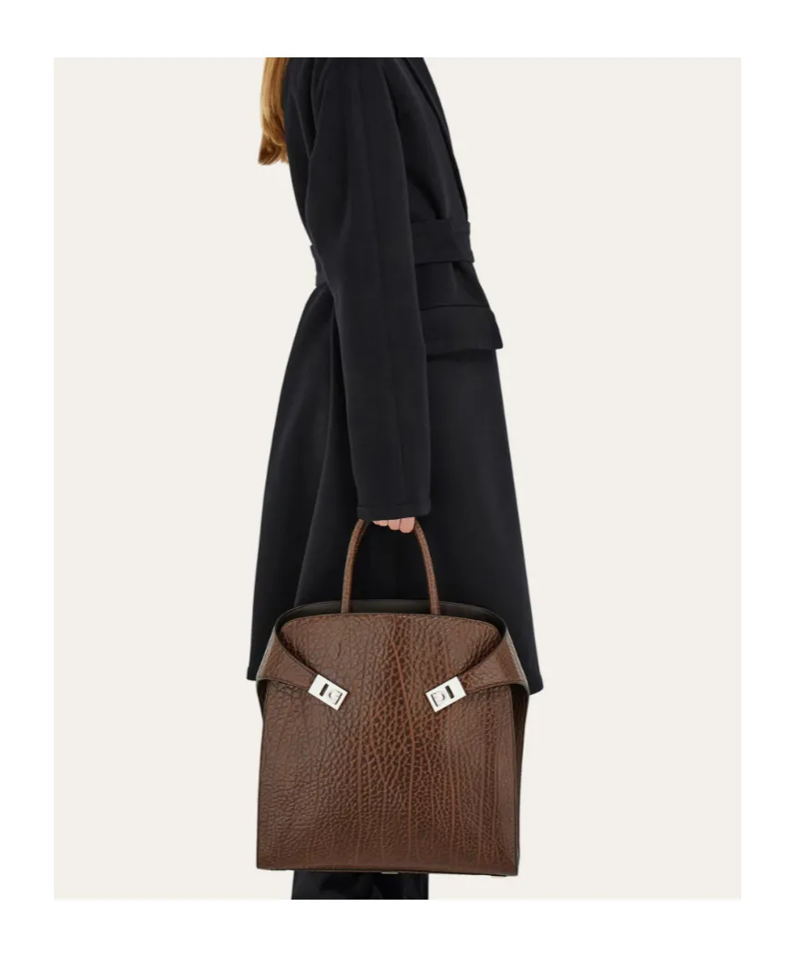 Hug Tote Bag