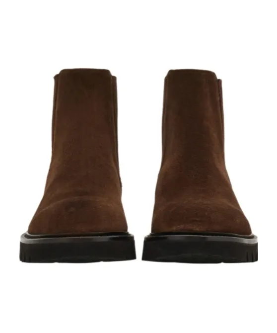 Chelsea Boot
