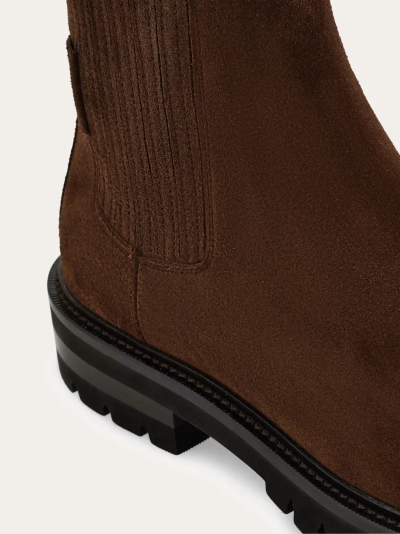 Chelsea Boot