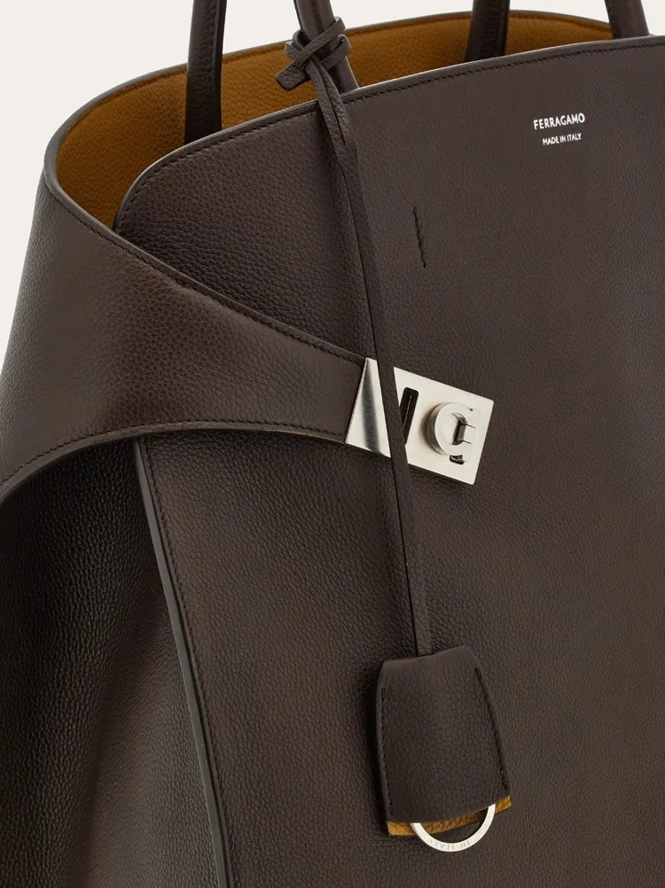 Hug Tote Bag