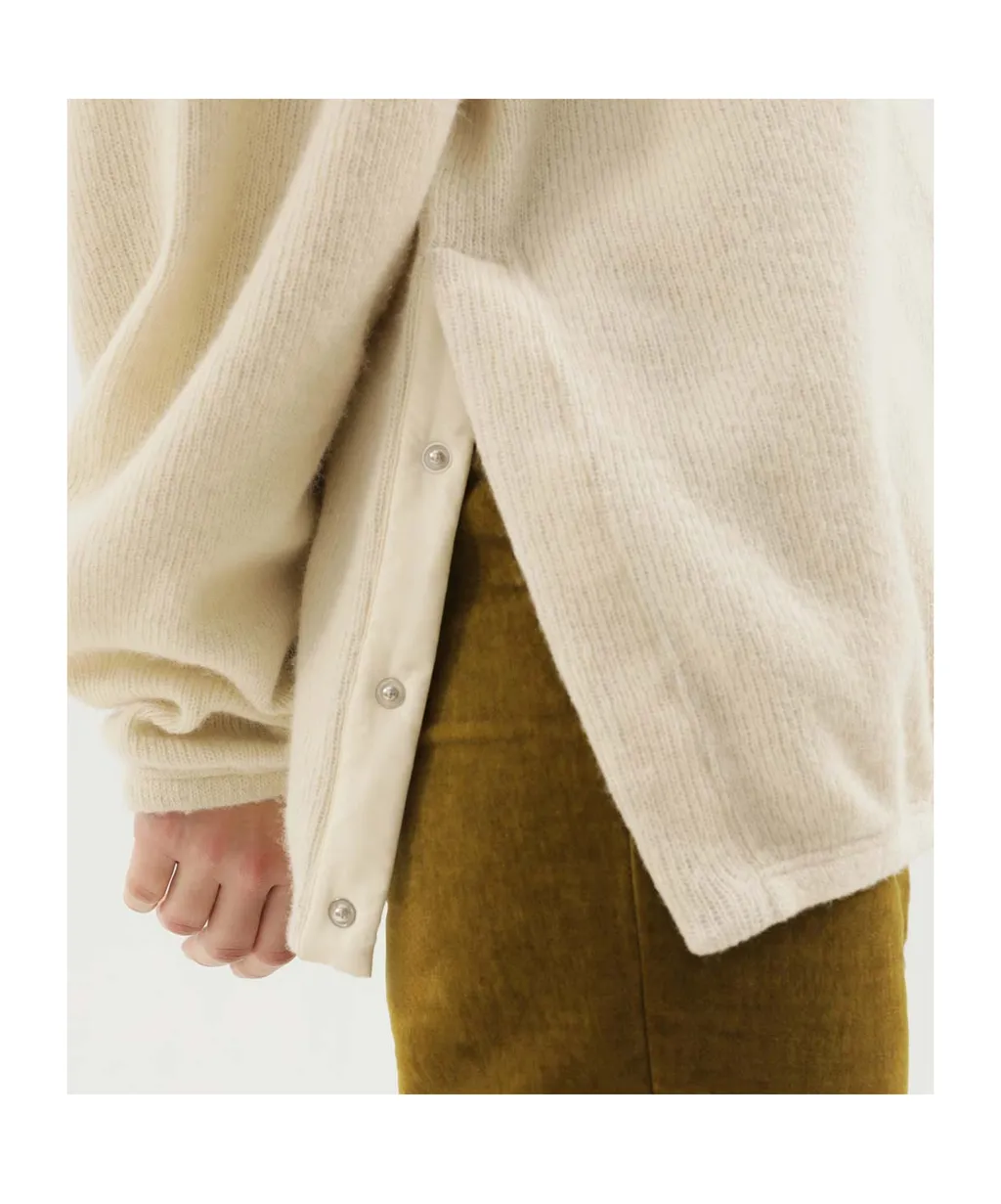 Crew-Neck Press-Button Sweatshirt