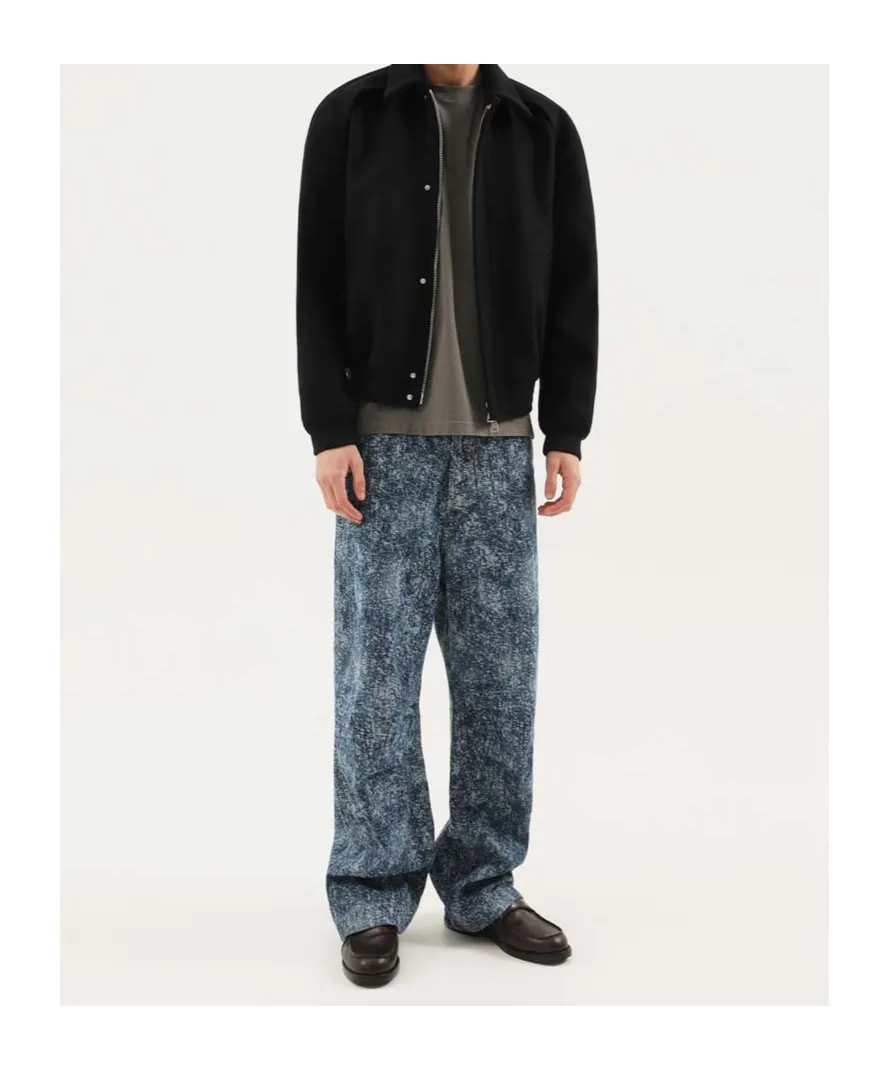 Magic Jacket Zip Up