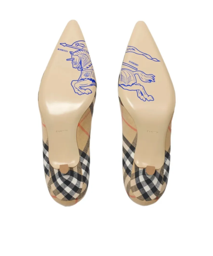 Check Dame Pumps​