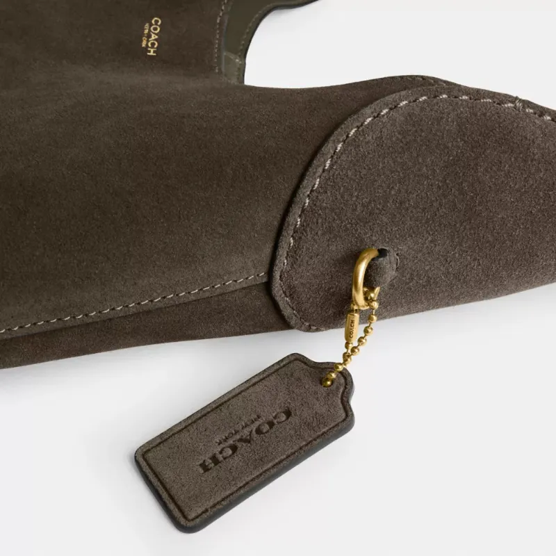 Brooklyn 28 Shoulder Bag