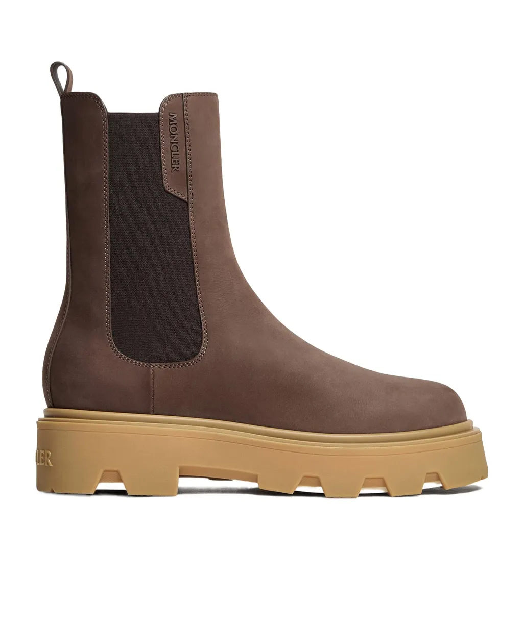 Aurea Nubuck Chelsea Boots