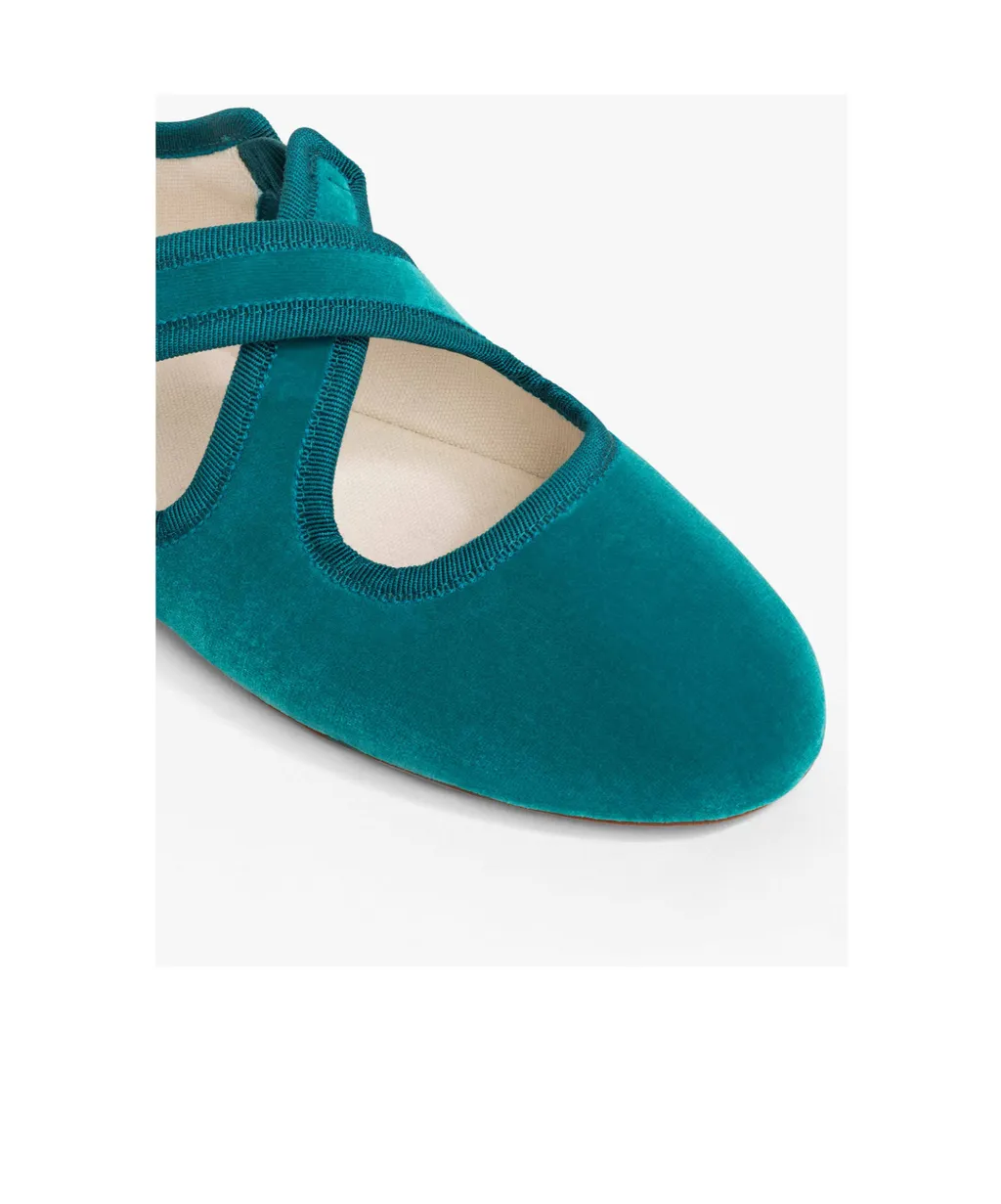 Criss Cross Ballet Flats In Velvet