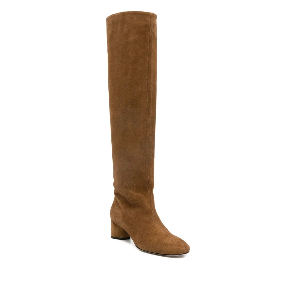 Round-Toe Boots