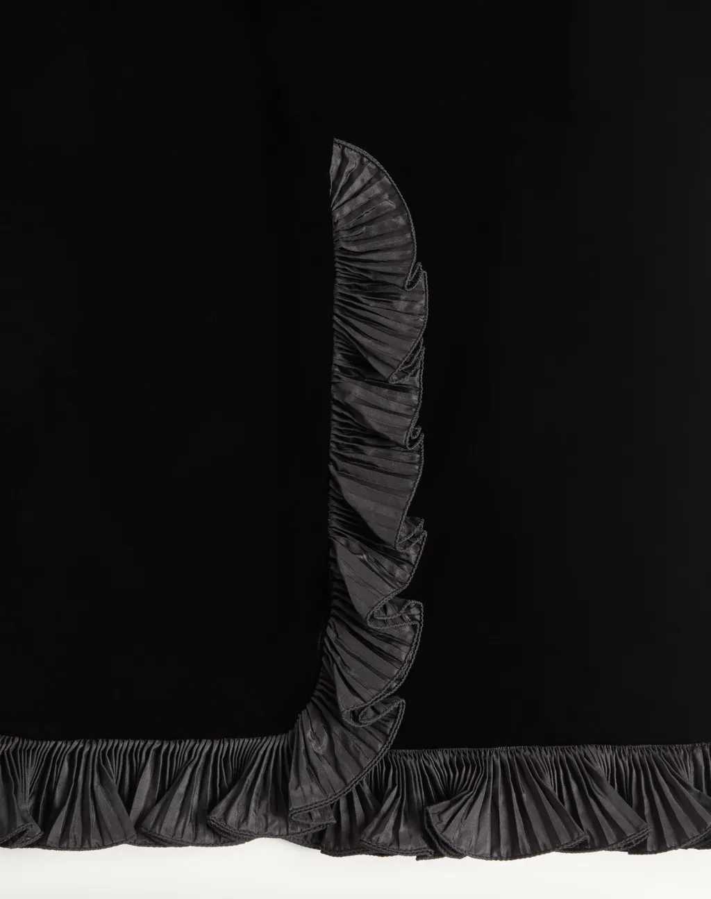 Sablé Velvet Skirt