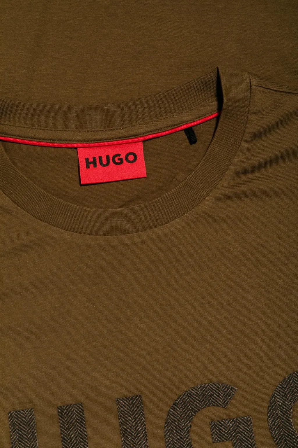 Short-Sleeved T-Shirt