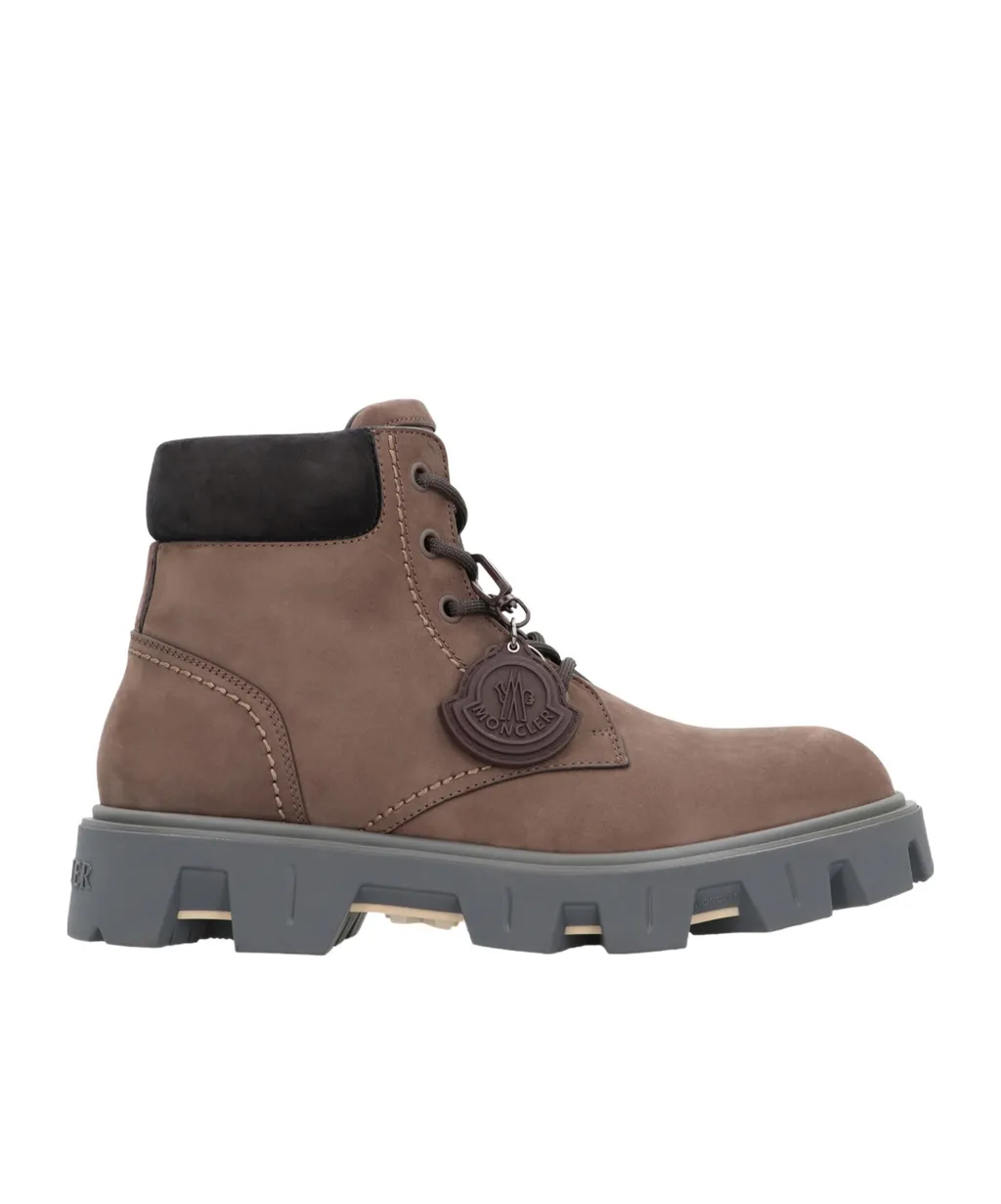 Round-Toed Ankle Boots