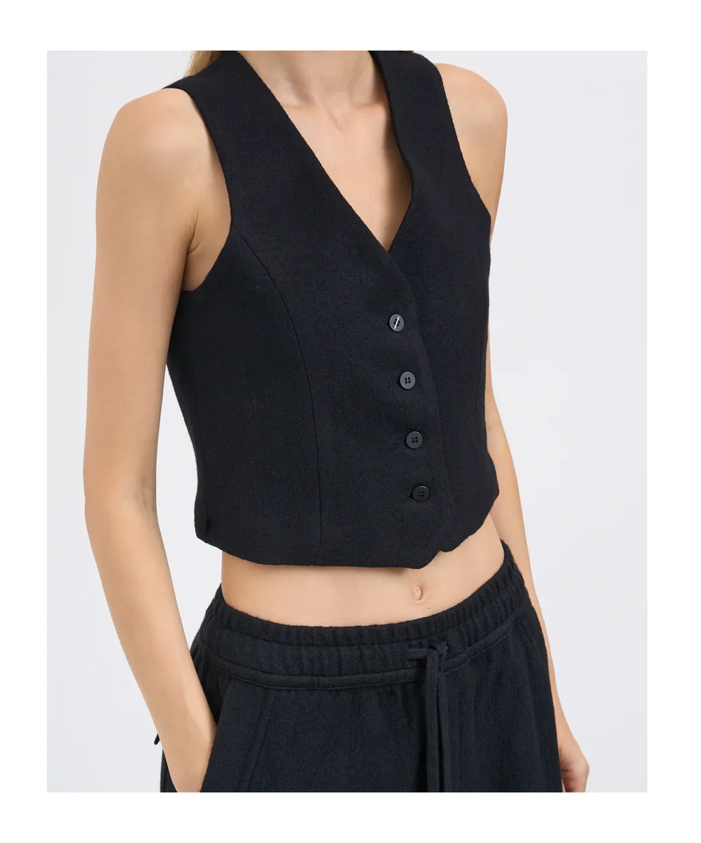 Logo Vest