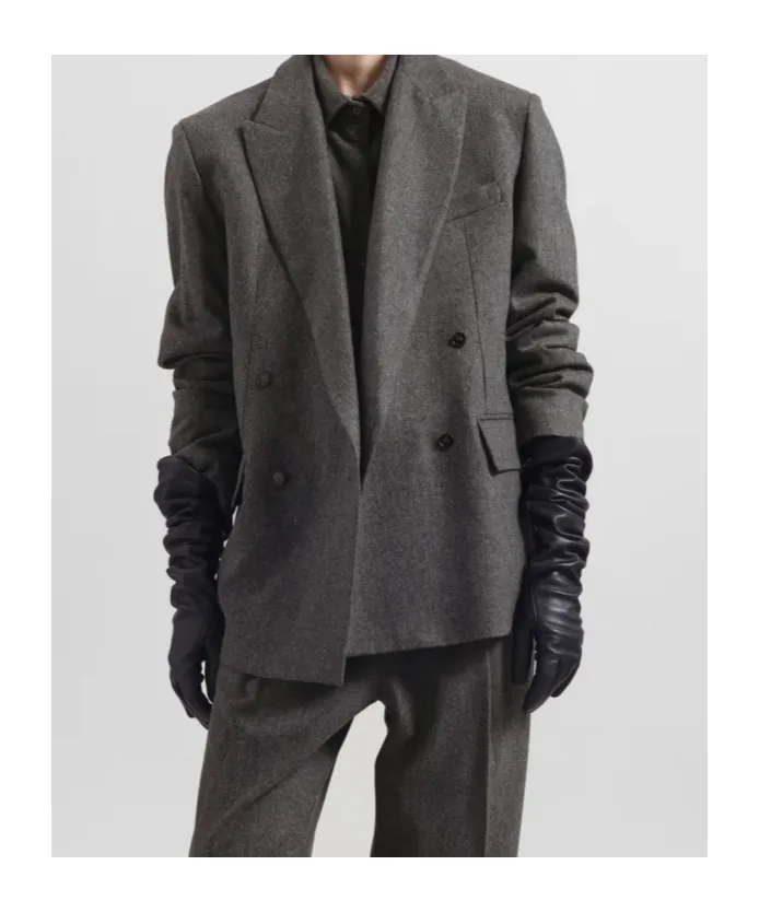 Long-Sleeved Suit Jacket