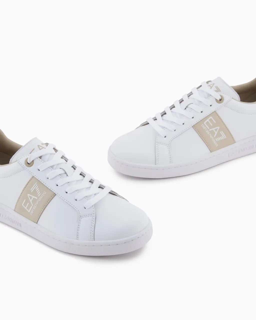 Ea7 Emporio Armani Logo Printed Low-Top Sneakers