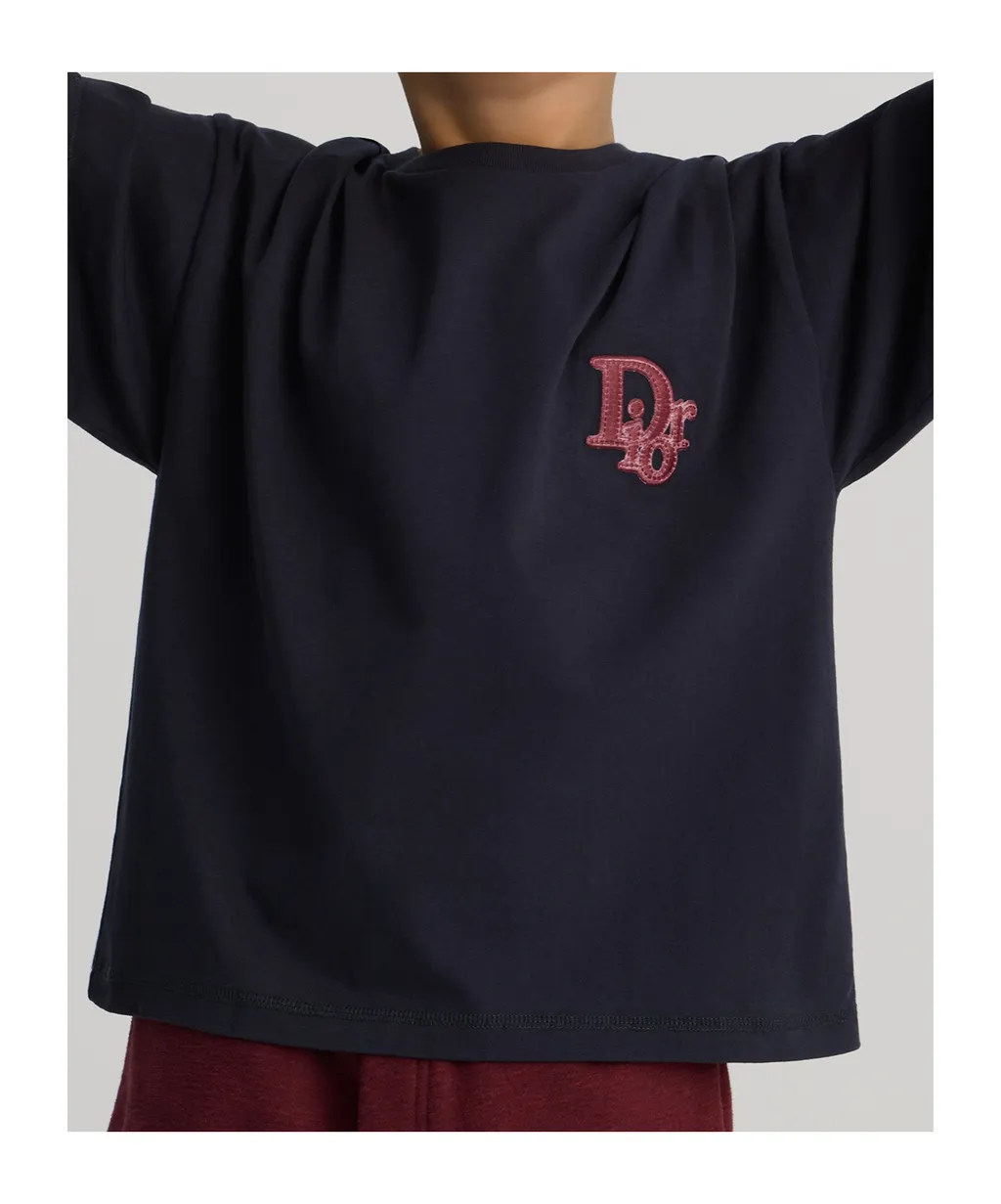 Short-Sleeved T-Shirt