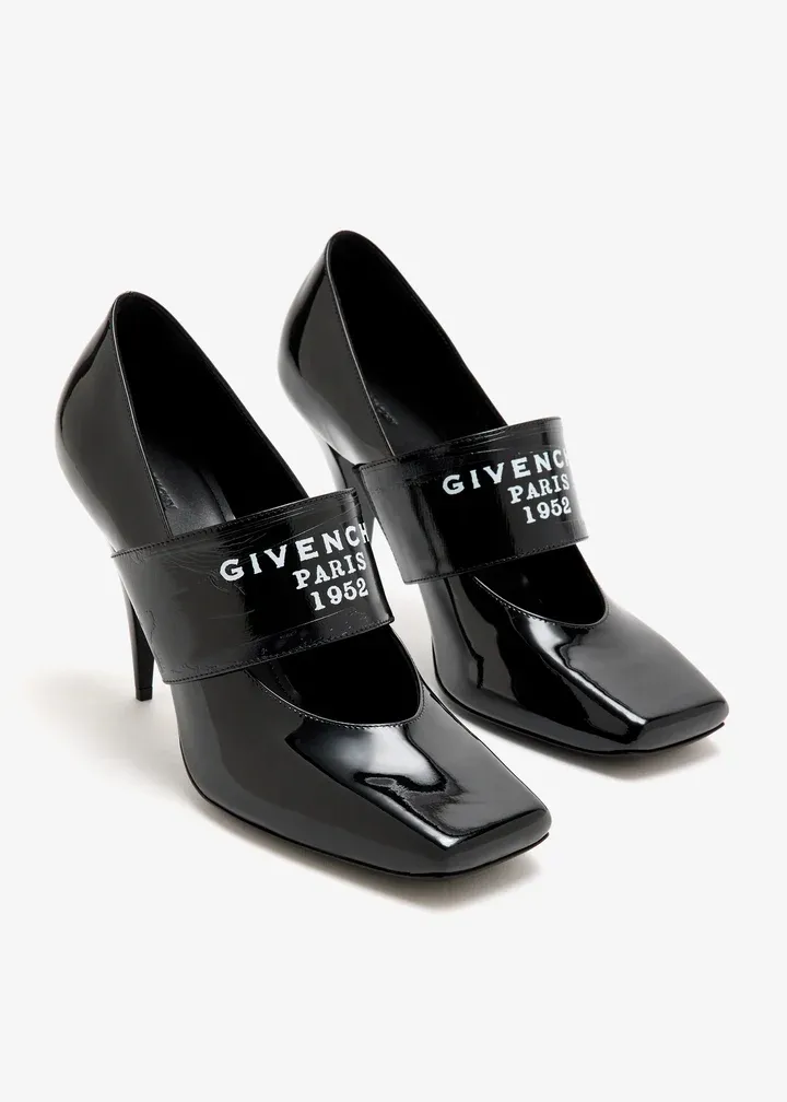 Givenchy Paris Logo Printed 1952 Square-Toe Pumps