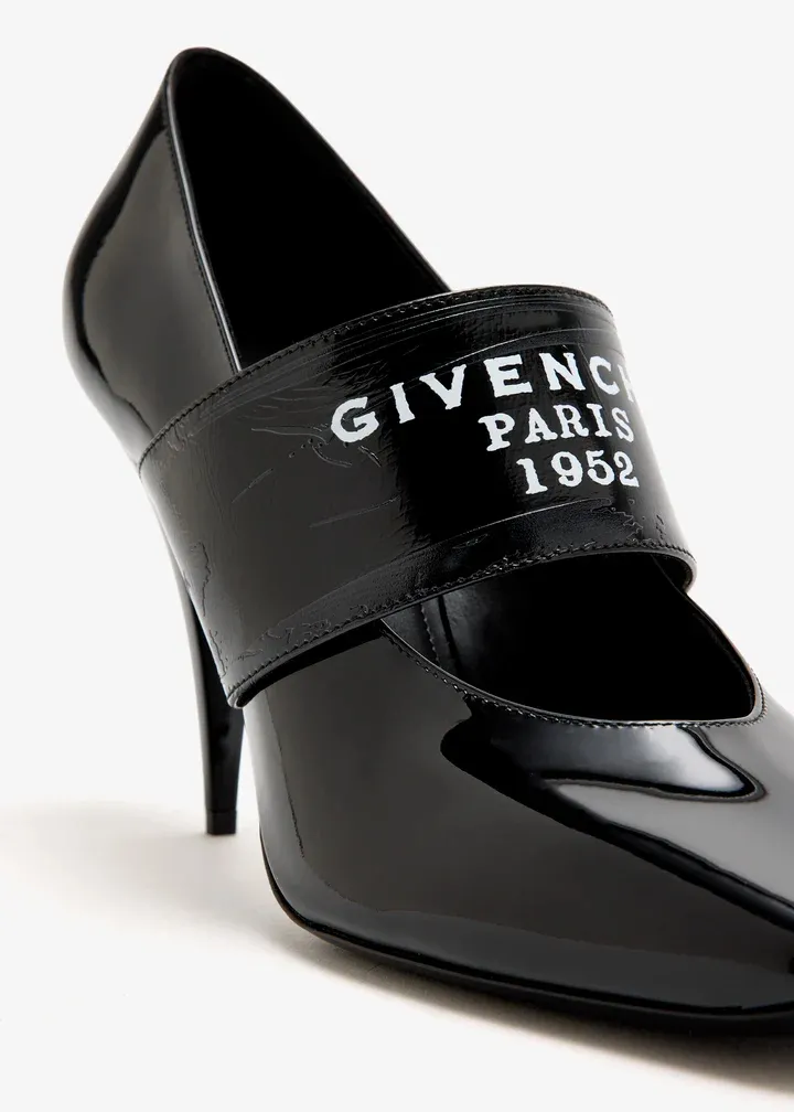 Givenchy Paris Logo Printed 1952 Square-Toe Pumps