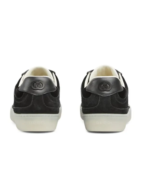 Gucci Logo Patch Low-Top Sneakers