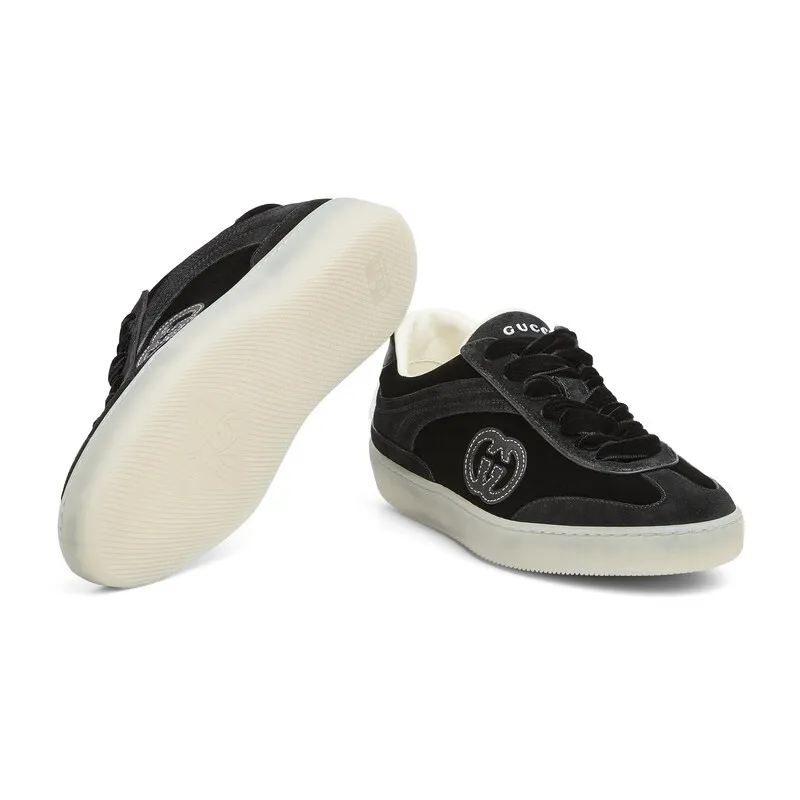 Gucci Logo Patch Low-Top Sneakers