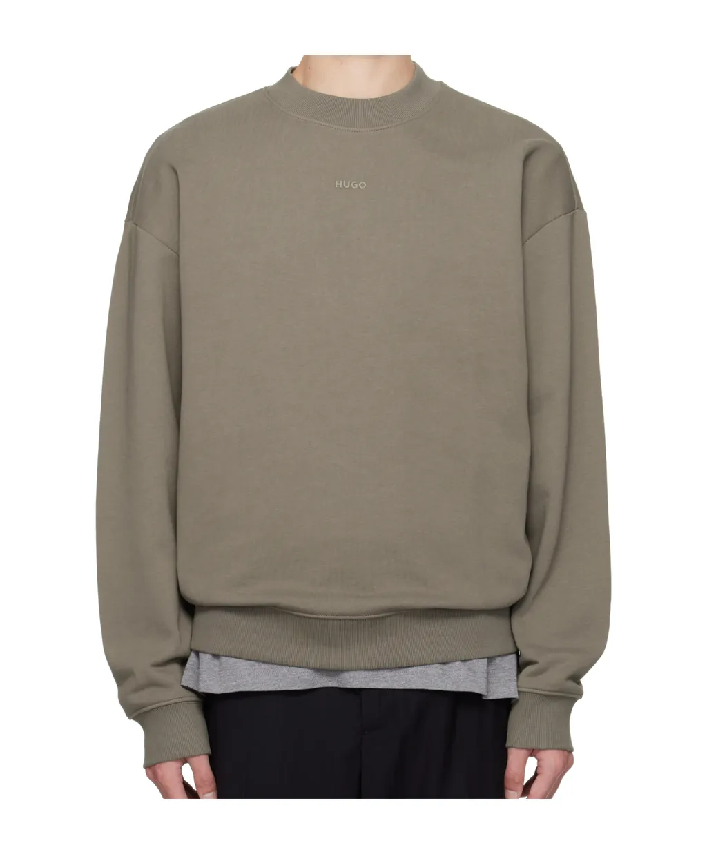 Long-Sleeved Sweatshirt