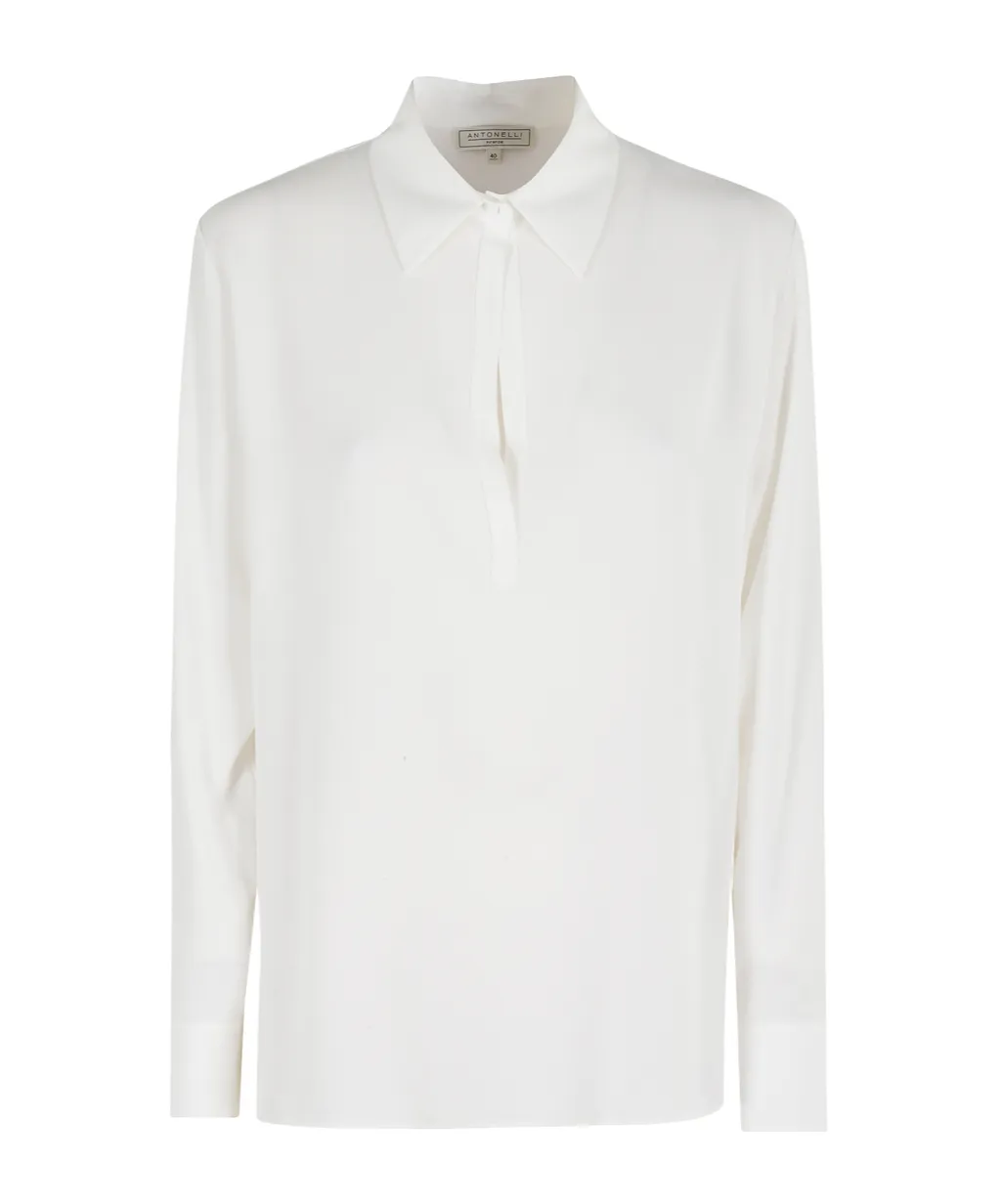 Buttoned Long-Sleeved Shirt
