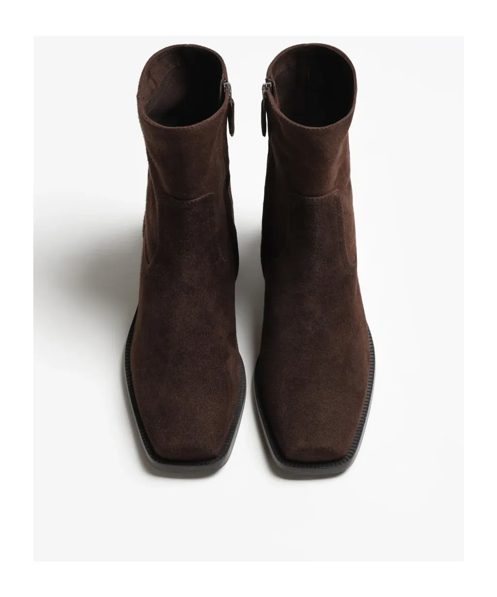 Out Law Ankle Boots