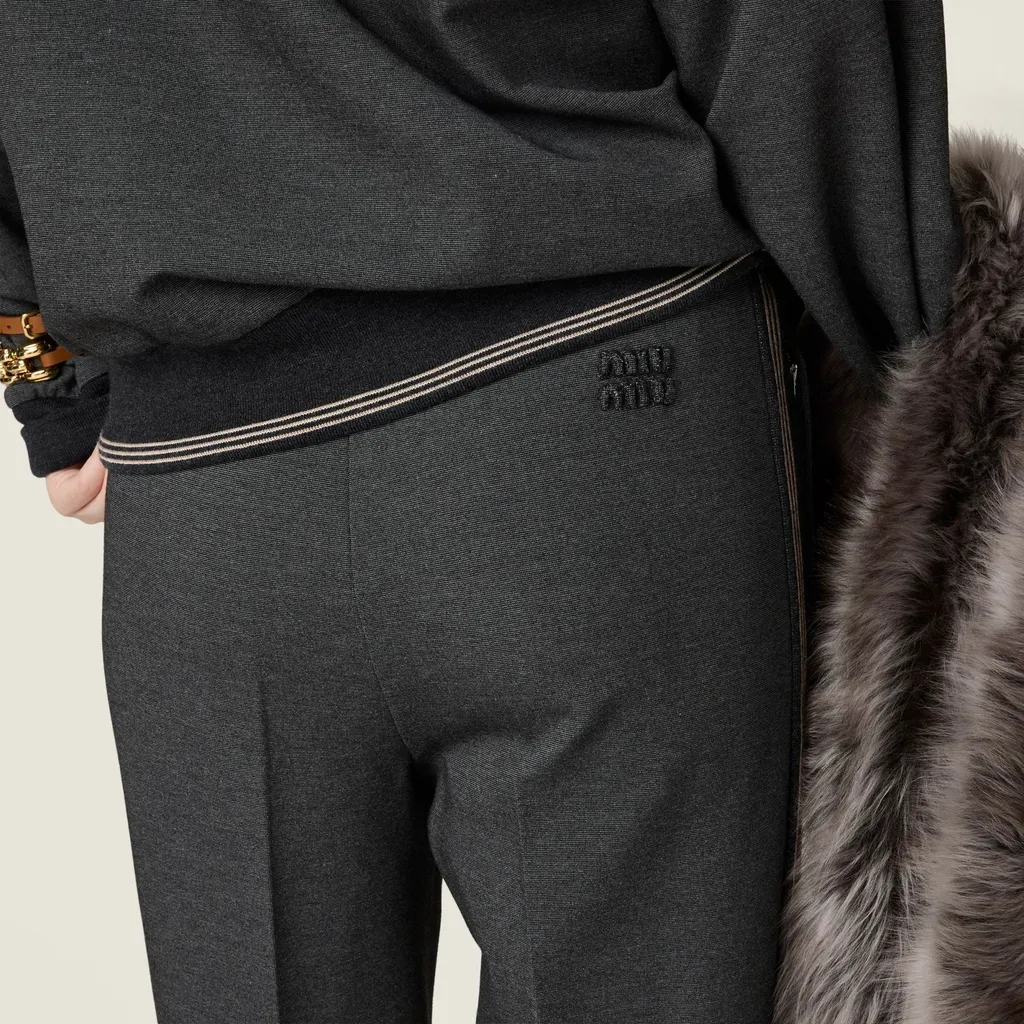 Fabric Stitch Knit Pants