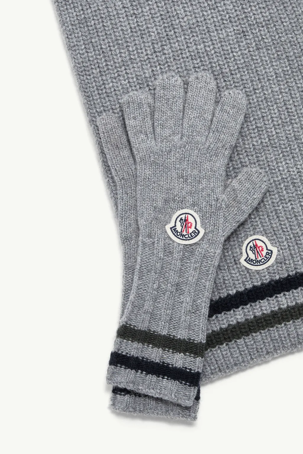 Striped Wool Set