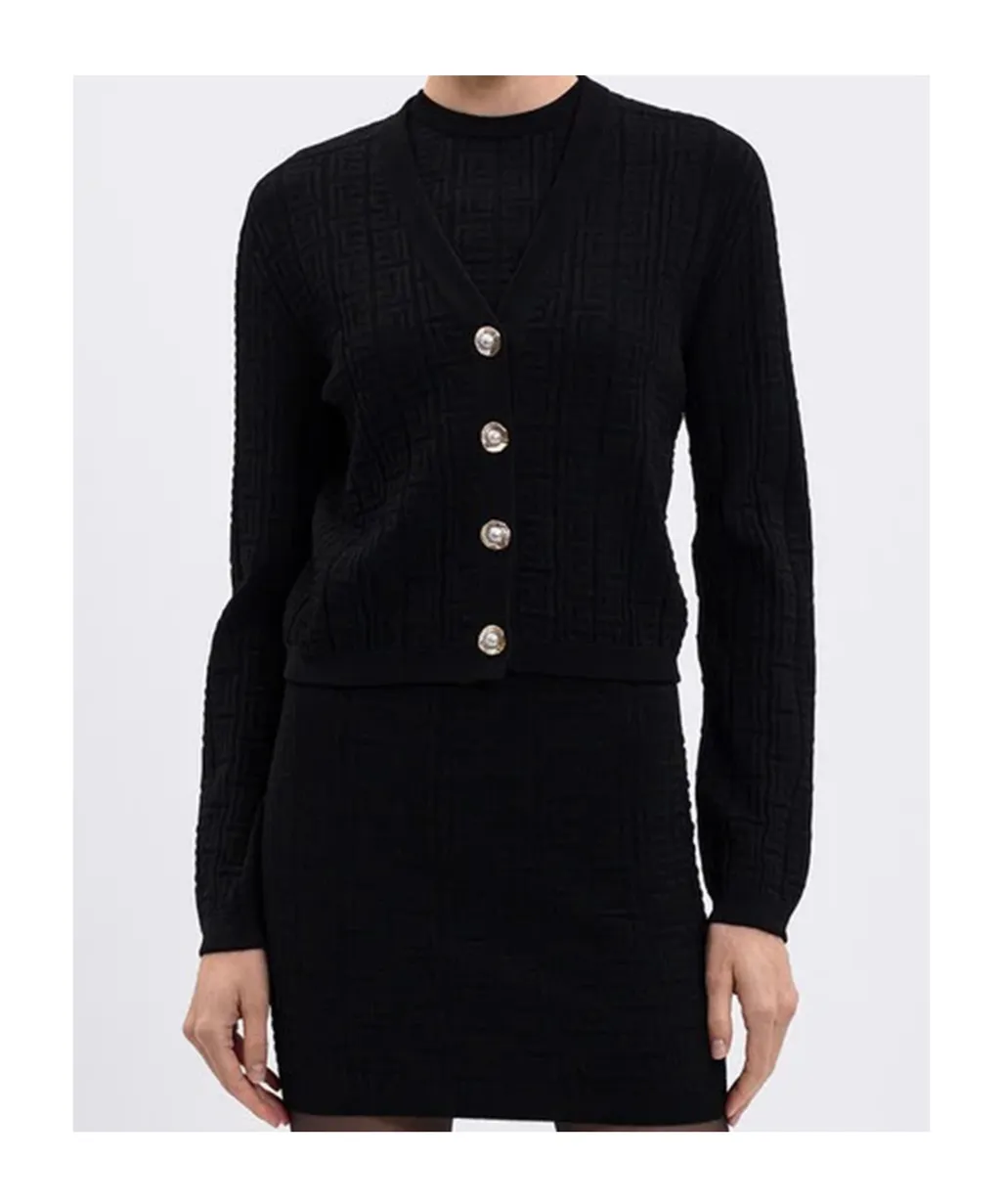 V-Neck Buttoned Cardigan