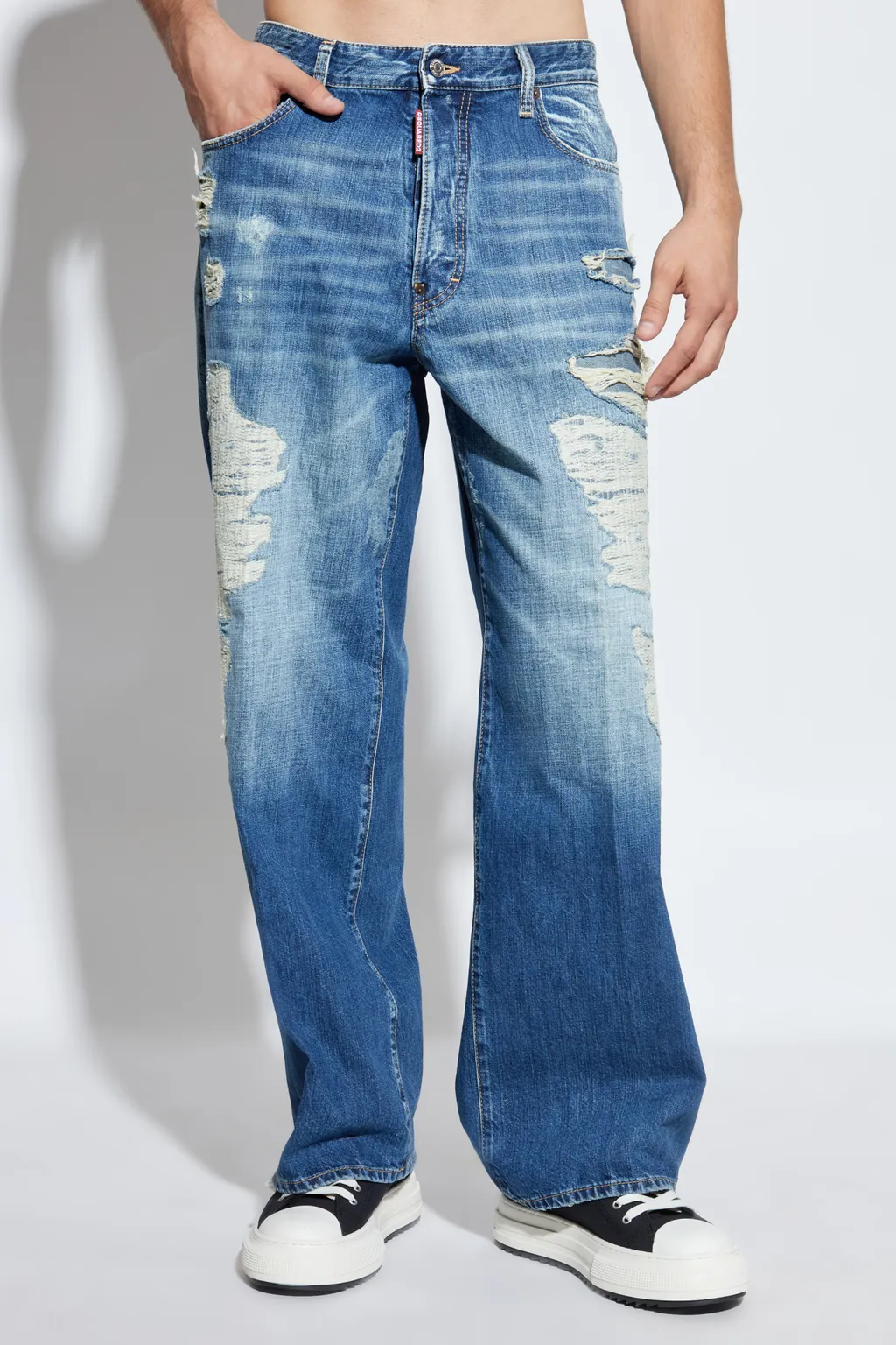 Dsquared2 Loose-Firt Distressed Jeans
