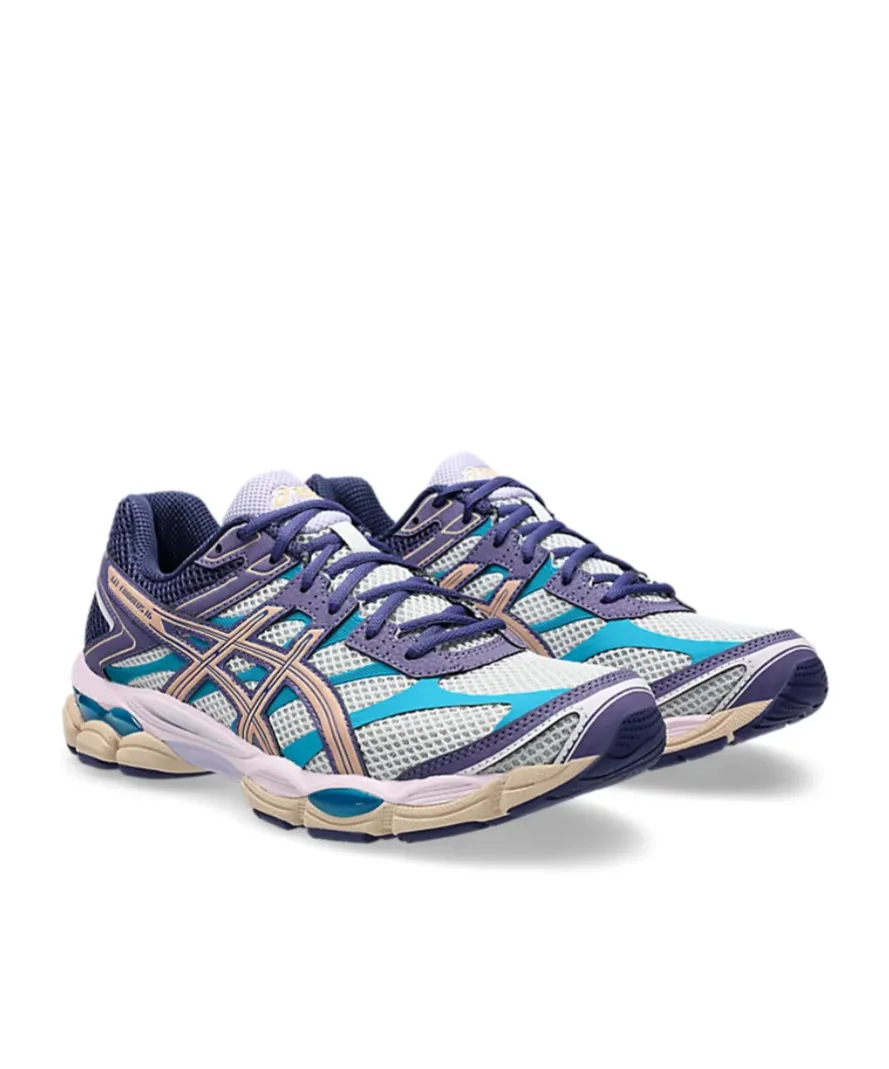 Asics Gel-Cumulus 16 Lace-Up Sneakers