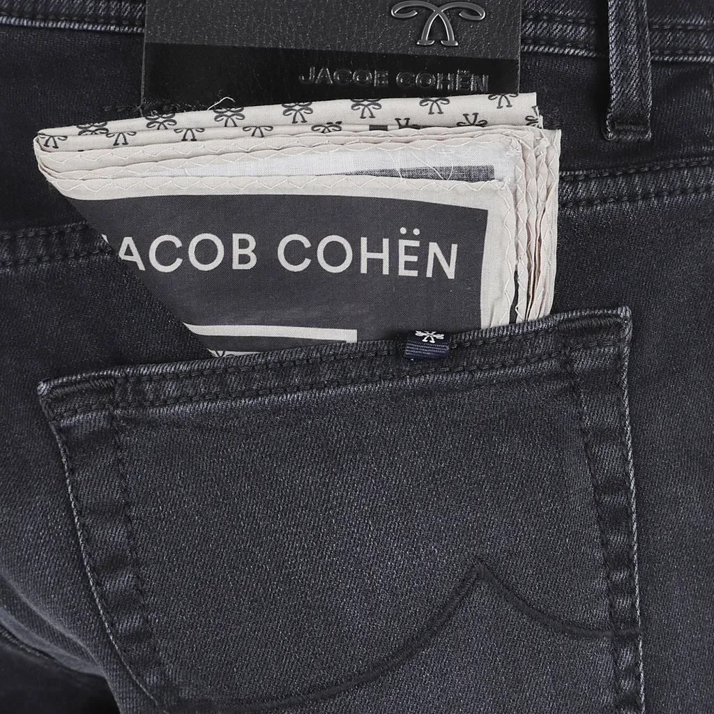 Jeans With Belt Loops