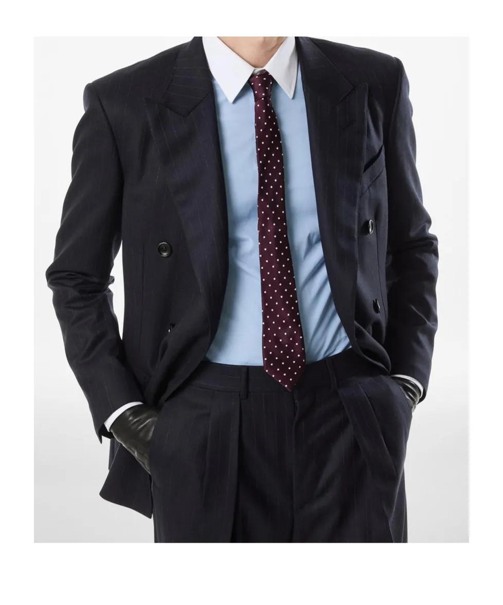 Pointed Tie