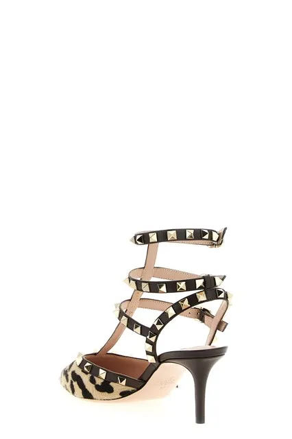 Valentino Garavani Rockstud Leopard Printed Pumps