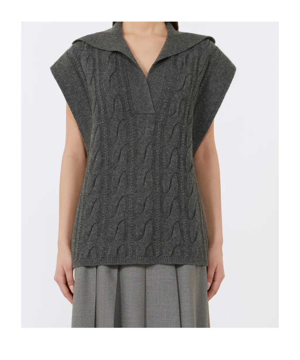 Wool And Cashmere Gilet