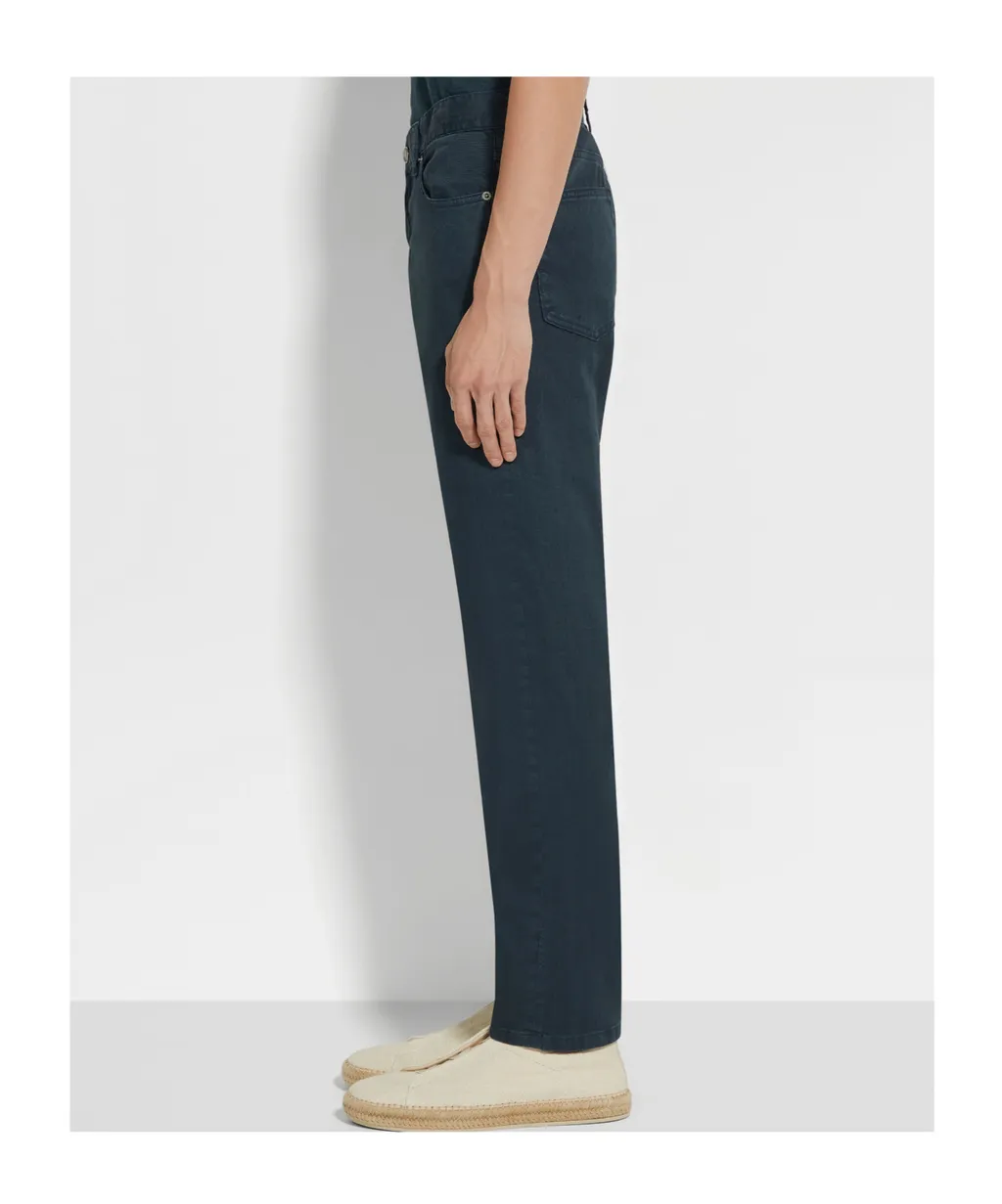 Straight-Leg Jeans