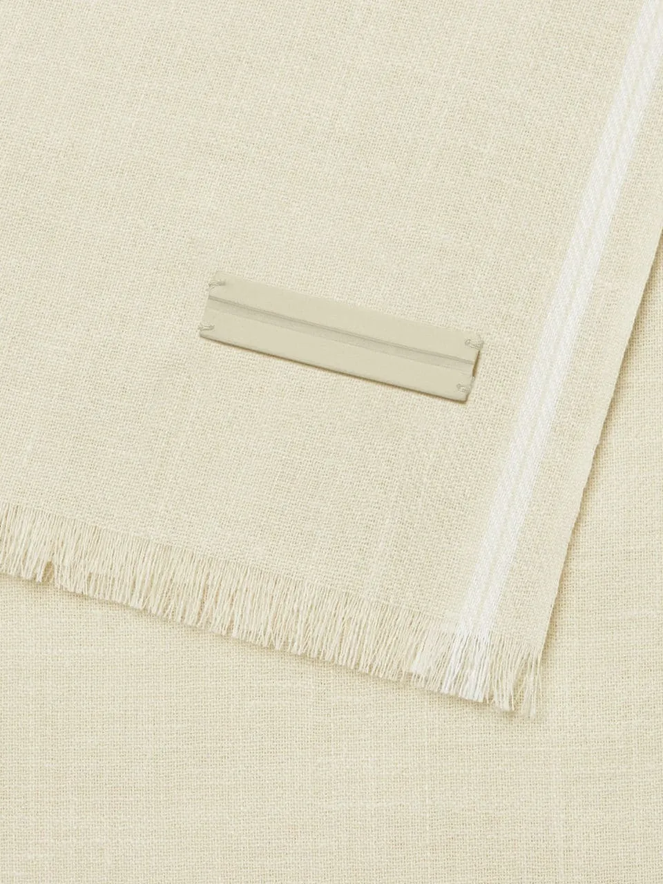 Frayed Detailing Scarf