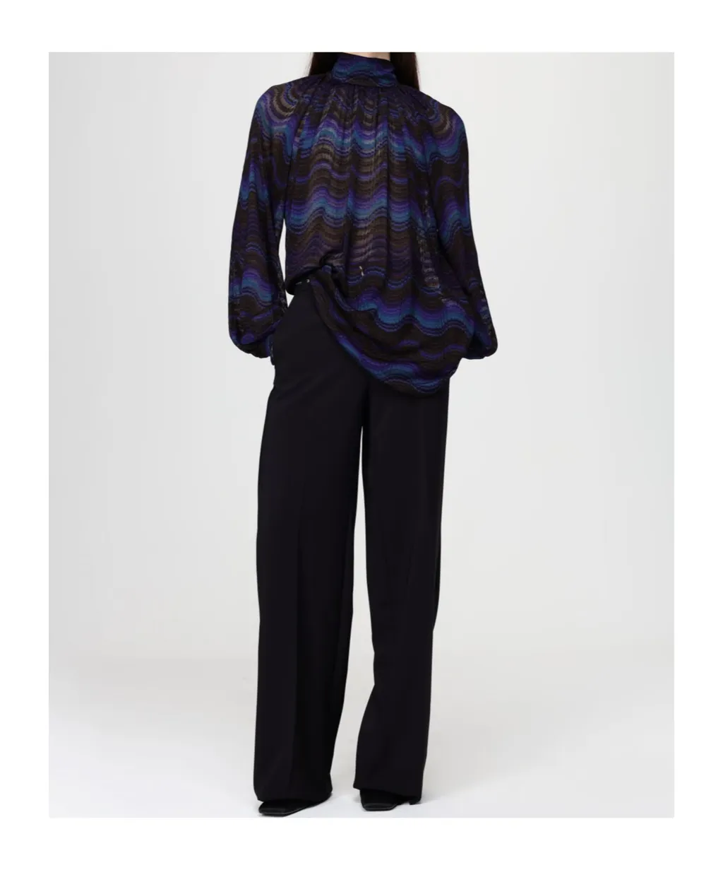 Tie-Neck Patterned Blouse