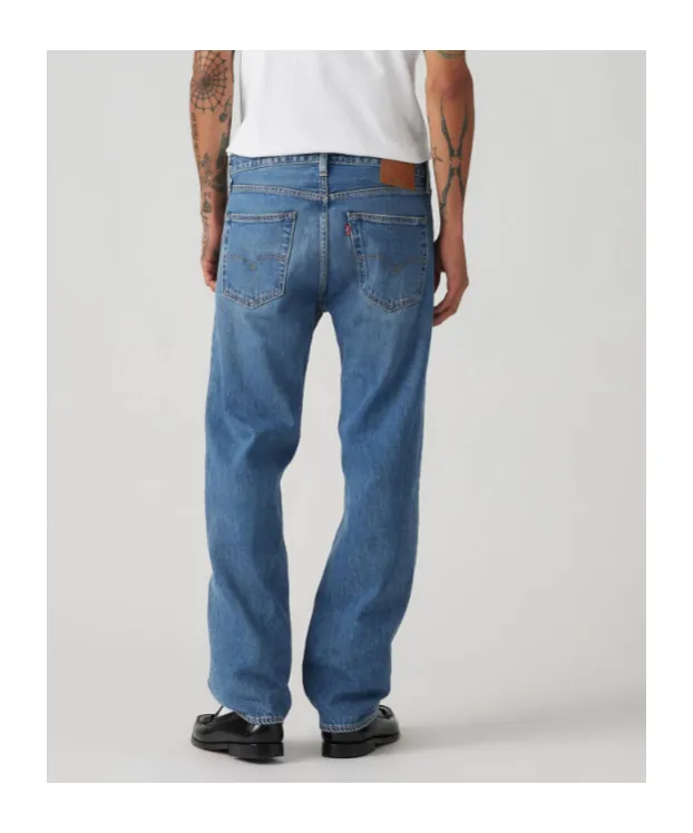 501 Straight-Leg Jeans