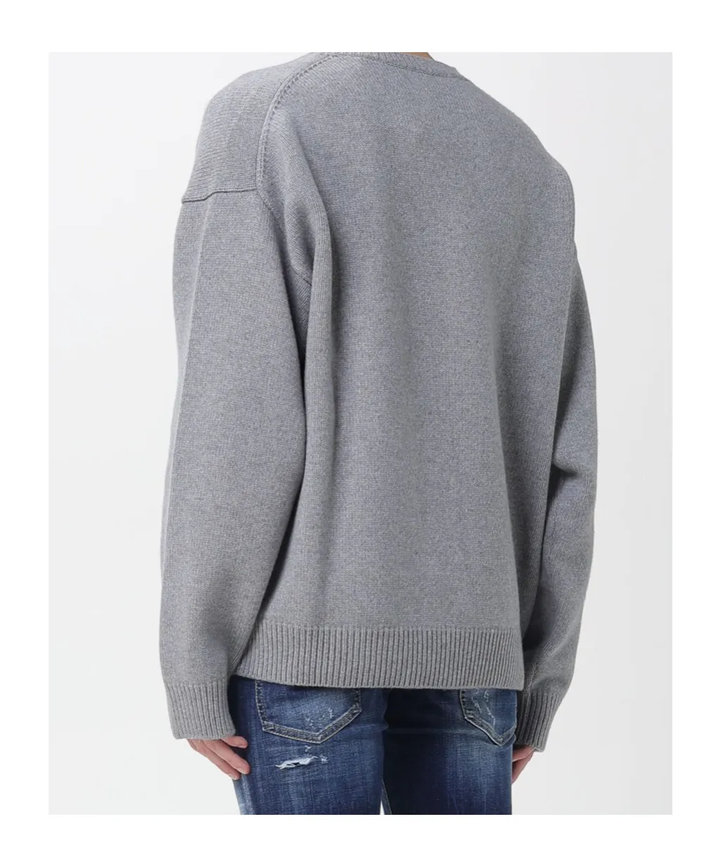 Long-Sleeved Crew Neck Sweater
